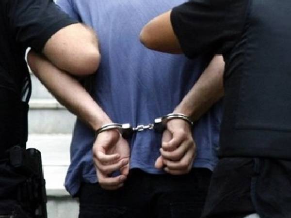 Ilustrasi penangkapan petugas imigrasi malaysia (Foto: Istimewa)