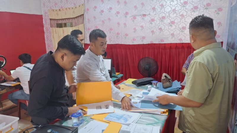 Tim Hidayah Samira Travel Aceh Datangkan Petugas Imigrasi ke Simeulue untuk Layanan Paspor. Foto: Dok. NOA.co.id