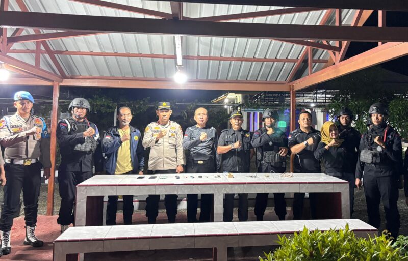 Komitmen Berantas Narkoba, Lapas Meulaboh Gandeng Brimob Batalyon C Razia Blok Hunian. Foto: Ist