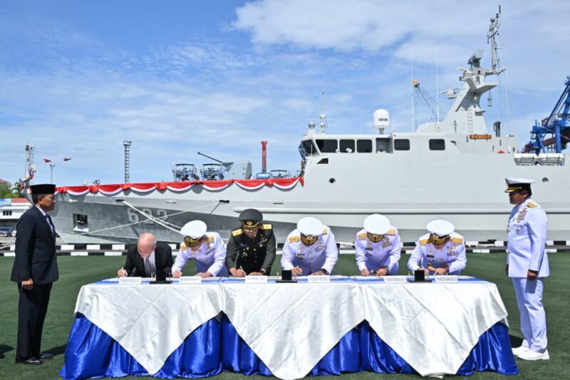 Serah Terima, Peresmian KRI dan Pengukuhan Komandan KRI Belati-622, bertempat di Dermaga Mako Kolinlamil, Jakarta Utara. Jumat (24/10/2025). (Foto : NOA.co.id/Dispenal).