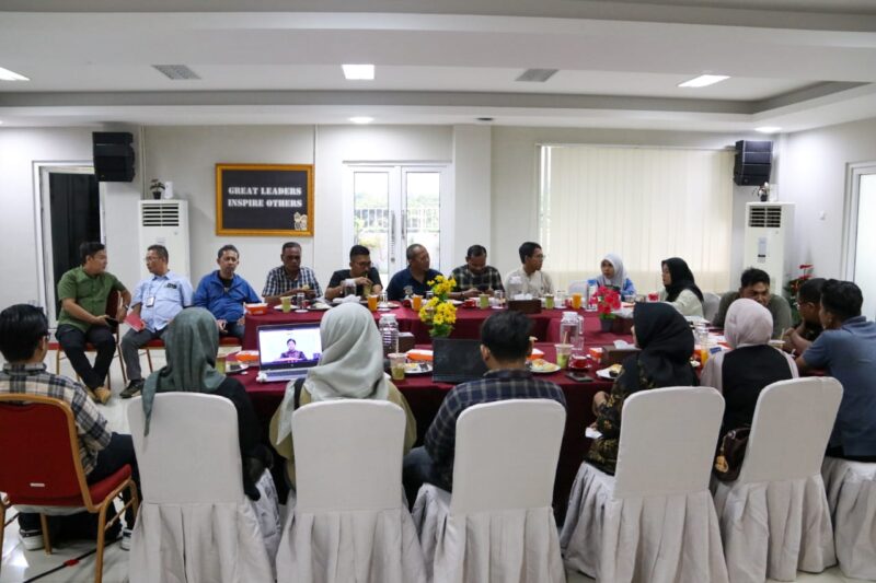 Konferensi Pers Asesmen Sektor Jasa Keuangan dan Kebijakan OJK bersama Awak Media, Jumat (07/11/2025). Foto : Dok. Aininadhirah/Noa.co.id