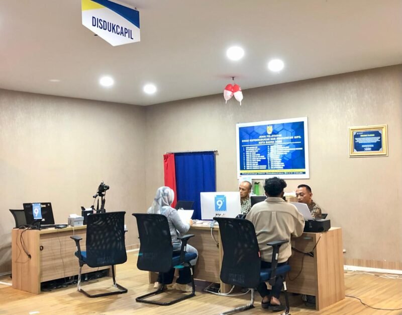 Salah satu konter layanan yang ada di gedung Mal Pelayanan Publik (MPP) Banda Aceh. Foto: Dok. Pribadi/NOA.co.id