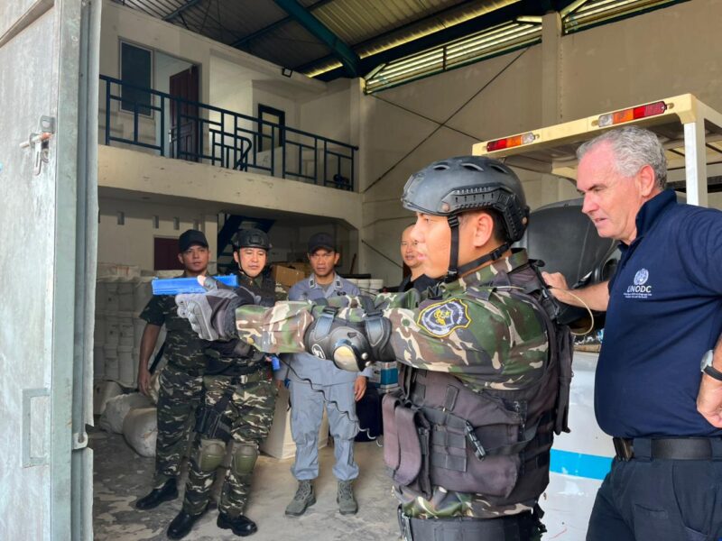 Bakamla RI dan UNODC saat Gelar Pelatihan VBSS di Batam, Selasa (4/11/2025). (Foto : NOA.co.id/HO-Bakamla RI).