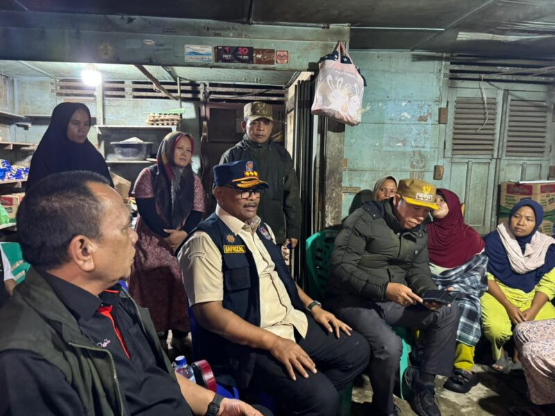 Kemendagri dan BNPB Siapkan Posko Nasional di Tapanuli Utara, Rabu Malam (26/11/2025). (Foto : NOA.co.id/HO-Puspen Kemendagri).