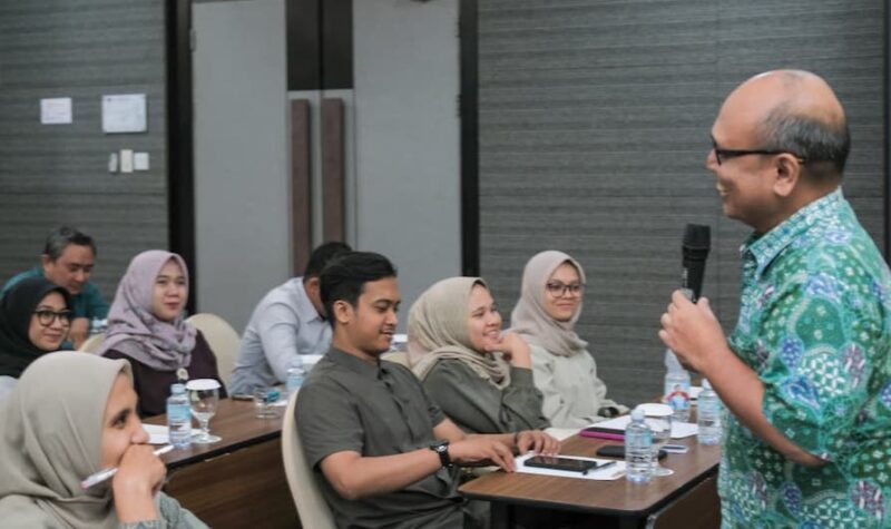 Peserta dari berbagai rumah sakit dan klinik di Aceh mengikuti pelatihan Keselamatan dan Kesehatan Kerja (K3) yang digelar BPJS Ketenagakerjaan di Banda Aceh, 5–6 November 2025. Foto: Dok. BPJamsostek Banda Aceh