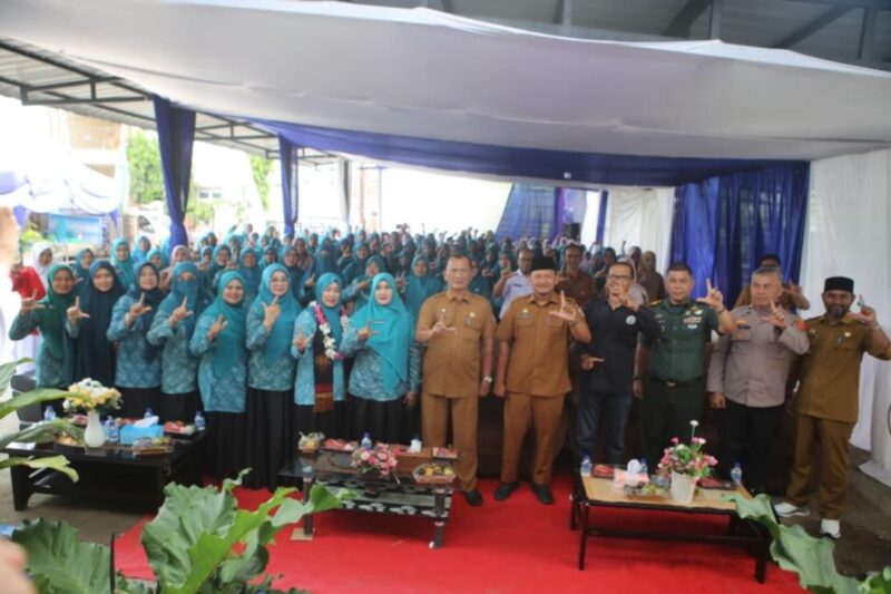 Sekretaris Daerah Kota Lhokseumawe, A. Haris, S.Sos., M.Si, membuka kegiatan Penilaian Gampong Mawaddah Warahmah (GAMMAWAR) Tingkat Provinsi Aceh Tahun 2025 yang dipusatkan di Meunasah Gampong Mon Geudong, Kecamatan Banda Sakti, Selasa (11/11/2025). dok. Istimewa