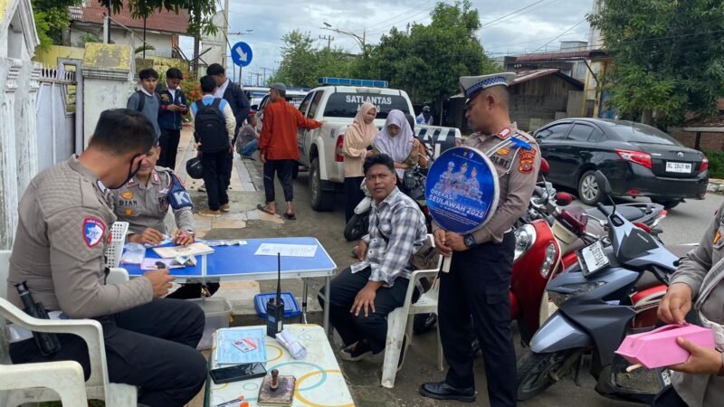 Penegakan hukum menjadi fokus utama dalam pelaksanaan Operasi Zebra Seulawah 2025 yang digelar Satlantas Polres Lhokseumawe di Jalan Medan–Banda Aceh, Simpang Selat Malaka, Kecamatan Muara Dua, Kamis (20/11/2025). Dok. Polres Lhokseumawe