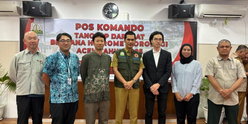 Majelis Perwakilan JICA Indonesia, Soichiro Machida, saat menyampaikan kesiapan dukungan bagi penanganan dan pemulihan bencana hidrometeorologi Aceh, Senin (1/12/2025). Foto: Dok. Biro Adpim Setda Aceh 