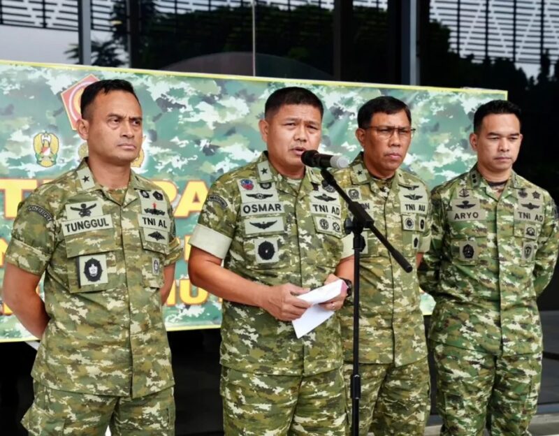 Puspen TNI saat keterangan pers di Lanud Halim Perdanakusuma, Jakarta Timur, Minggu (7/12/2025). (Foto : NOA.co.id/HO-Puspen TNI).