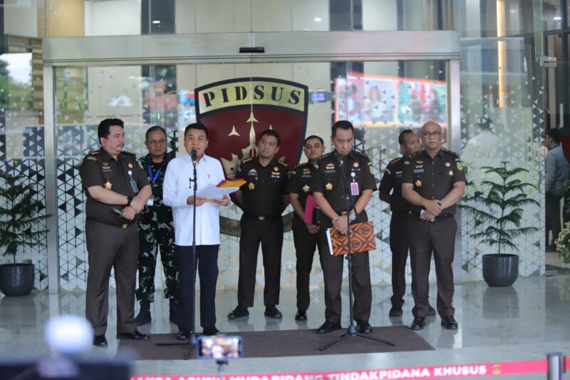 Satgas Terpadu Perkuat Pengawasan
Bandara dan Pelabuhan Khusus IMIP dan IWIP. (Foto : NOA.co.id/HO-Puspenkum Kejagung RI).