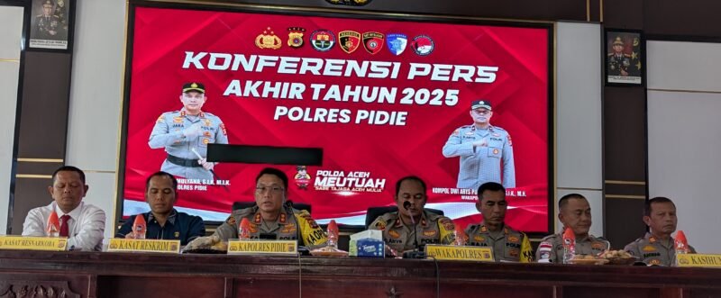 Polres Pidie menggelar konferensi pers akhir tahun 2025 di Aula Mapolres setempat, Rabu (31/12/2025) (Foto Amir Sagita.NOA.co.id)