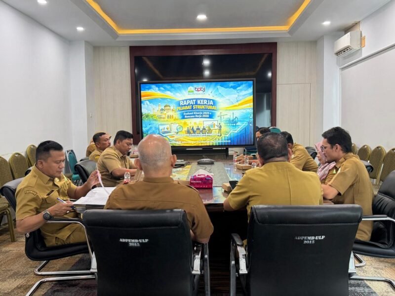 Pejabat Biro PBJ Setda Aceh mengikuti Rapat Kerja evaluasi kinerja 2025 dan penyusunan rencana kerja 2026. Foto: Dok. Istimewa