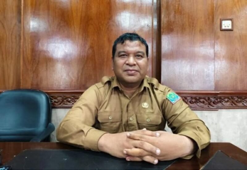 Kepala Dinas Komunikasi, Informatika dan Persandian (Diskominsa) Kabupaten Aceh Jaya, Juanda, S.Pd.I., M.Pd., Senin (12/1/2026).Foto: Dok. Pemkab Aceh Jaya. Sanusi/NOA.co.id