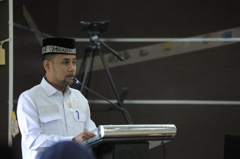 Ketua Komisi I DPR Aceh Tgk Muharuddin
