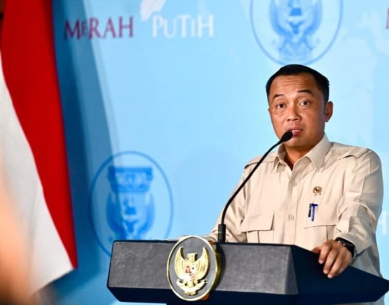 Menteri Sekretaris Negara Prasetyo Hadi menyampaikan keterangannya di Hambalang, Kabupaten Bogor, Selasa (6/1/2026). (Foto: NOA.co.id/HO-BPMI Setpres/Rusman).