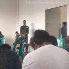 Apri Abdya silaturahmi dengan wartawan. Foto. Dok. Teukunizar/NOA.co.id