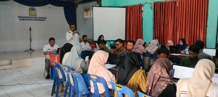 Pengimputan Usulan Program Gampong Kecamatan Darul Imarah dan Kecamatan Peukan Bada, di UDKP Darul Imarah, Aceh Besar, Kamis (22/1/2026). Foto: Dok. MC Aceh Besar