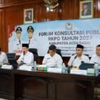 Bupati Aceh Barat Tarmizi SP, MM saat membuka Forum Konsultasi Publik Rancangan Awal RKPD Kabupaten Aceh Barat Tahun 2027 di Aula Cut Nyak Dhien, Bappeda Aceh Barat, Jumat (30/1/2026). Foto: Dok. Pemkab Aceh Barat 
