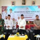Asisten Perekonomian dan Pembangunan Setdakab Aceh Barat, Wistha Nowar, saat menghadiri Musrenbang RKPD Tahun 2027 Tingkat Kecamatan Samatiga dan Kecamatan Bubon di kantor camat setempat, Rabu (4/2/2026). Foto: Dok. Istimewa