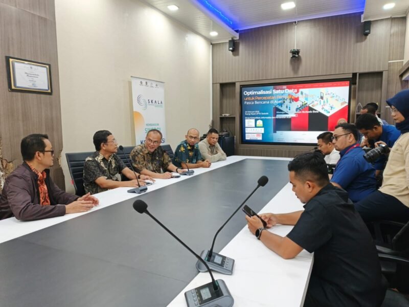 Pemerintah Aceh dan Bappenas bahas optimalisasi data untuk percepatan pemulihan pascabencana, Kamis (26/2/2026). Foto: Dok. Istimewa 