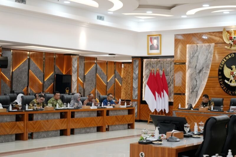 Kemenko Polkam Perkuat Sinergi Jamin Keamanan Penerbangan dan Fasilitas Publik Papua di Kantor Kemenko Polkam, Jakarta, Jumat (20/2/2026). (Foto : NOA.co.id/HO-Kemenko Polkam).