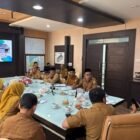 Pemerintah Kota Banda Aceh mengadakan rapat koordinasi untuk membahas kegiatan Tarhib Ramadhan 1447 H di Lapangan Blang Padang, Selasa (10/2/2026). Foto: Dok. Diskominfo Kota Banda Aceh