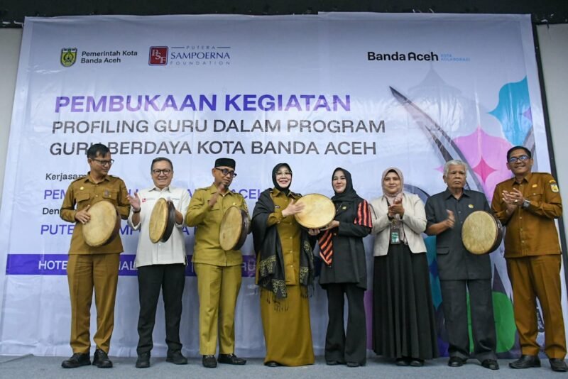 Foto bersama usai kegiatan Profiling Guru Program Guru Berdaya di Hotel Rasamala, Selasa (10/2/2026). Foto: Dok. Prokopim Kota Banda Aceh
