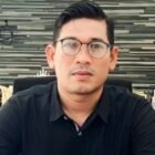 Ketua YARA Aceh Besar, M. Nur, menyoroti dugaan amburadulnya pengelolaan aset daerah di wilayah Kota Jantho, Senin (23/02/2026). Foto: Dok. Istimewa 