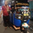 Yuster, sopir bajai sejak 1998, setia menanti penumpang sambil menghadapi tantangan transportasi modern di Jakarta, Selasa (10/2/2026). Foto: Dok. Istimewa