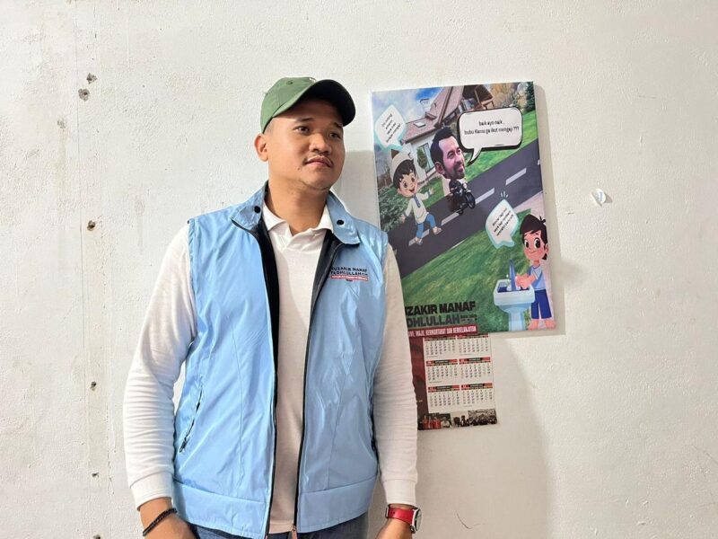 Aktivis muda Aceh, Aminul Mukminin Sekedang alias Aseng Aceh, menyoroti polemik politik elit yang dinilai berdampak langsung pada rakyat. Foto: Dok. Istimewa 