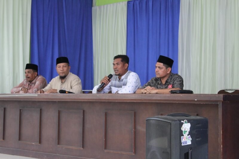 Musyawarah penetapan Imum Chik Masjid Abu Indrapuri yang digelar di Kecamatan Indrapuri, Kabupaten Aceh Besar, sebelum terbitnya SK Bupati Nomor 84 Tahun 2026, Sabtu (28/1/2026). Foto: Dok. Istimewa 