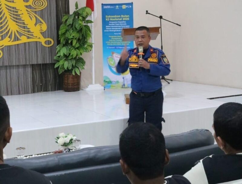 Inspektur Muda Kebakaran DPKP Banda Aceh Yudi. Foto: Dok. Pribadi/NOA.co.id