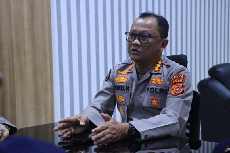 Kabid Humas Polda Aceh Kombes Pol. Joko Krisdiyanto mengimbau masyarakat agar tidak melakukan panic buying BBM karena stok dan distribusi di Aceh dipastikan aman, Kamis (5/3/2026). Foto: Dok. Istimewa