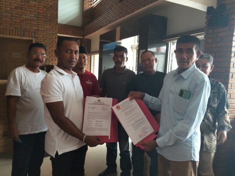 Musyawarah pemberhentian ketua JASA Kabupaten Aceh Barat Daya. Foto. Dok. Teukunizar/NOA.co.id