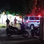 Ambulance dari bantuan Haji Uma mengantar jenazah warga Abdya yang meninggal di Batam. Foto. Dok. Teukunizar/NOA.co.id.