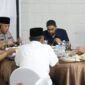 Gubernur Aceh H. Muzakir Manaf beserta Wakapolda Aceh, Brigjen Pol. Ari Wahyu Widodo, S.I.K, dan tamu undangan lainnya, menghadiri acara buka puasa bersama Sekda Aceh, M. Nasir, S.IP, MPA, di Rumah Dinas Sekda Aceh, Banda Aceh, Jumat (13/3/2026). Foto: Dok. Biro Adpim Setda Aceh