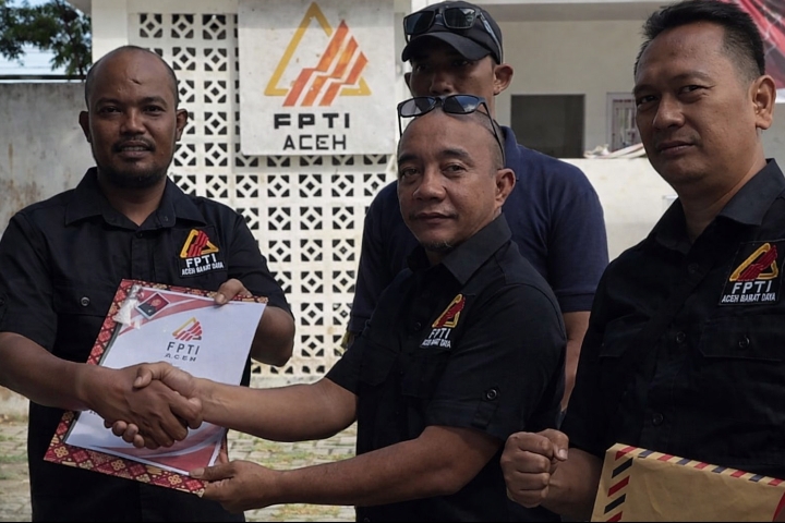 Roni Guswandi Calon Tunggal Ketua Umum FPTI Aceh 2026–2030. Foto. Dok. Teukunizar/NOA.co.id
