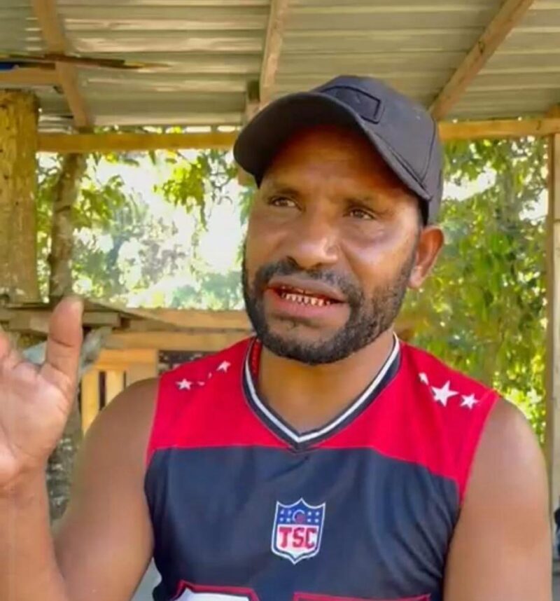 Tokoh pemuda dan gereja di Nabire, Yeri Murib, saat menyampaikan imbauan kepada masyarakat untuk tidak terprovokasi isu demonstrasi, Sabtu (5/4/2026). Foto: Dok. Istimewa 