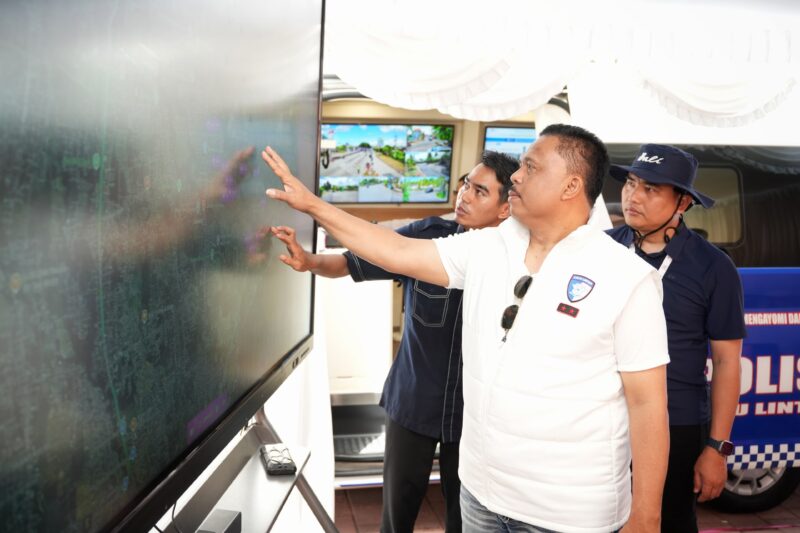 Menjelang pelaksanaan Kemala Run 2026 yang akan digelar di Bali United Training Center (BUTC), Gianyar, Bali, Minggu (19/4/2026), Kakorlantas Polri Irjen Pol Agus Suryo Nugroho turun langsung meninjau kesiapan pengamanan dan manajemen lalu lintas di lokasi kegiatan.