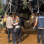 Pengecekan terhadap dugaan penimbunan BBM subsidi di Babahrot. Foto. Dok. Teukunizar/NOA.co.id