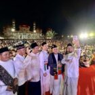 Suasana penuh khidmat ribuan masyarakat hadir di Masjid Agung Baitul Makmur Meulaboh saat Tabligh Akbar dan Halal Bihalal, Kamis (2/4/2026). Foto: Dok. Pemkab Aceh Barat