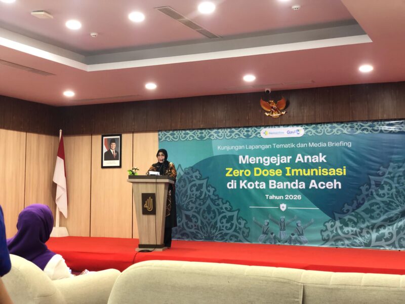 Wali Kota Banda Aceh, Illiza Saaduddin Djamal saat memaparkan cakupan imunisasi di Banda Aceh. Foto: Dok. Istimewa 