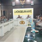 Kapolres Lhokseumawe AKBP Dr. Ahzan, S.H., S.I.K., M.S.M., M.H membuka kegiatan Sosialisasi Peraturan Kepolisian (Perkap) Nomor 1 Tahun 2023 tentang Naskah Dinas dan Tata Persuratan Dinas di lingkungan Polri yang berlangsung di Aula Tribrata Polres Lhokseumawe, Jum'at (15/5/2026). Dok. Ist