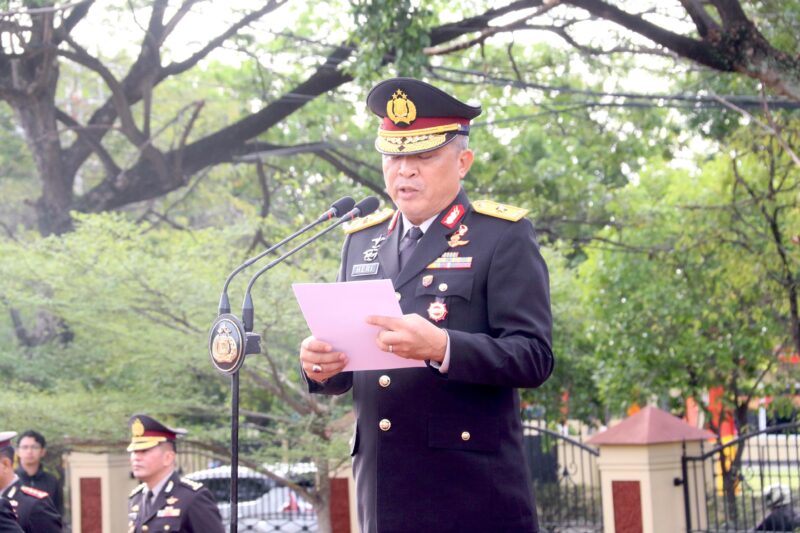 Karoops Polda Aceh Brigjen Pol. Heri Heriyandi, S.I.K., memimpin Upacara Hari Kebangkitan Nasional ke-118 di Mapolda Aceh, Rabu (20/5/2026). Foto: Dok. Istimewa 