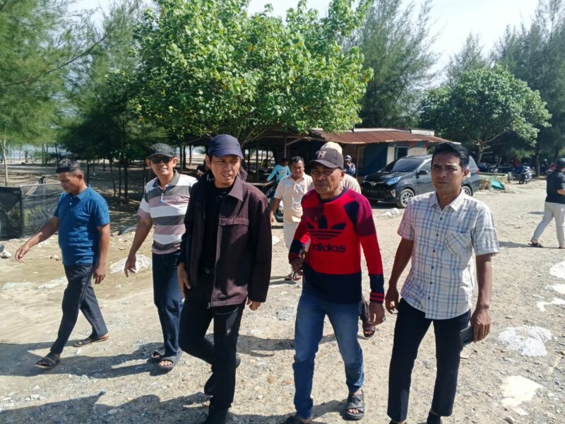 Tim KKP RI survey Calon Lokasi dan calon Penerima Bantuan Aspirasi Jamaluddin Idham di Abdya. Foto. Dok. Teukunizar/NOA.co.id