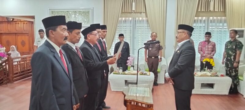 Pelantikan komisioner Baitul Mall Kabupaten Pidie, oleh Bupati Pidie Sarjani Abdullah di pendopo bupati setempat, Rabu (6/5/2026) (Foto.IST).