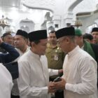 Wagub Aceh Salat Idul Adha di Masjid Raya Baiturrahman, Ribuan Jamaah Padati Pelataran. Foto: Dok. Ist