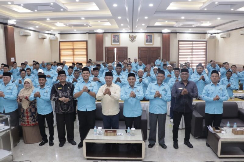 Pelatihan Penguatan Kapasitas Muhtasib Gampong Tahun 2026 di Aula Hotel Diana, Kuta Alam, yang digelar oleh Dinas Syariat Islam Kota Banda Aceh, Kamis (7/5/2026). Foto: Dok. Prokopim Kota Banda Aceh