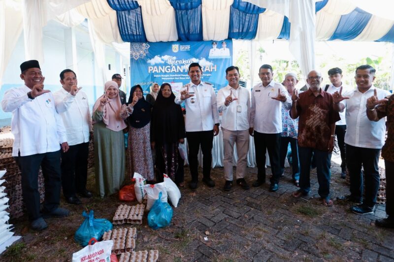 Wakil Walikota Banda Aceh Afdhal Khalilullah saat menghadiri kegiatan gerakan pangan murah, di Gampong Panteriek, Rabu (13/5/2026). Foto: Humas Banda Aceh