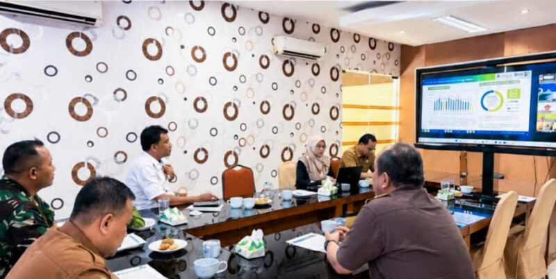 Rakor terkait inflasi di Kota Banda Aceh, yang berlangsung di ruang media center. Foto: Humas Banda Aceh 